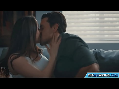 ❤️ एक चांगला busty आई सह रोमँटिक सेक्स आमच्याकडे ❌️❤